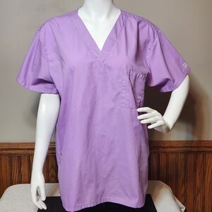 Butter Soft Scrubs Top Light Purple Lilac Large Unisex